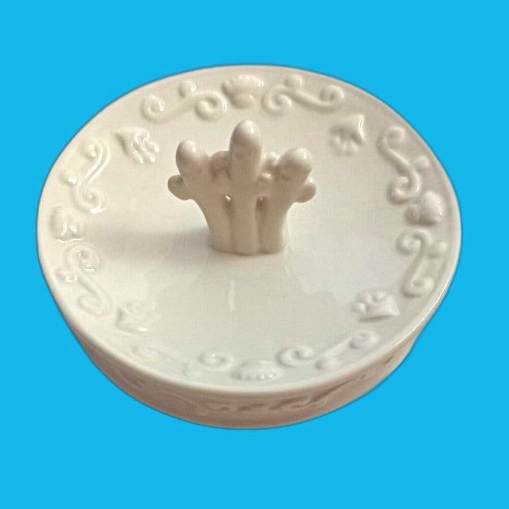 Moomin, hattifatteners jewelry / ring holder